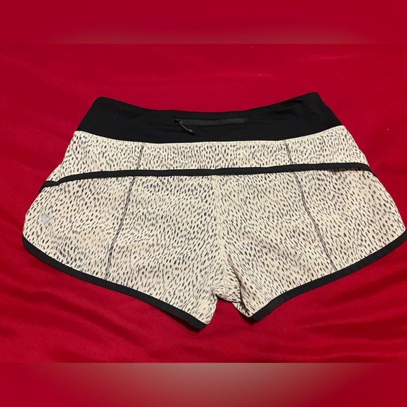 Size 6 lululemon shorts! - Picture 2 of 4